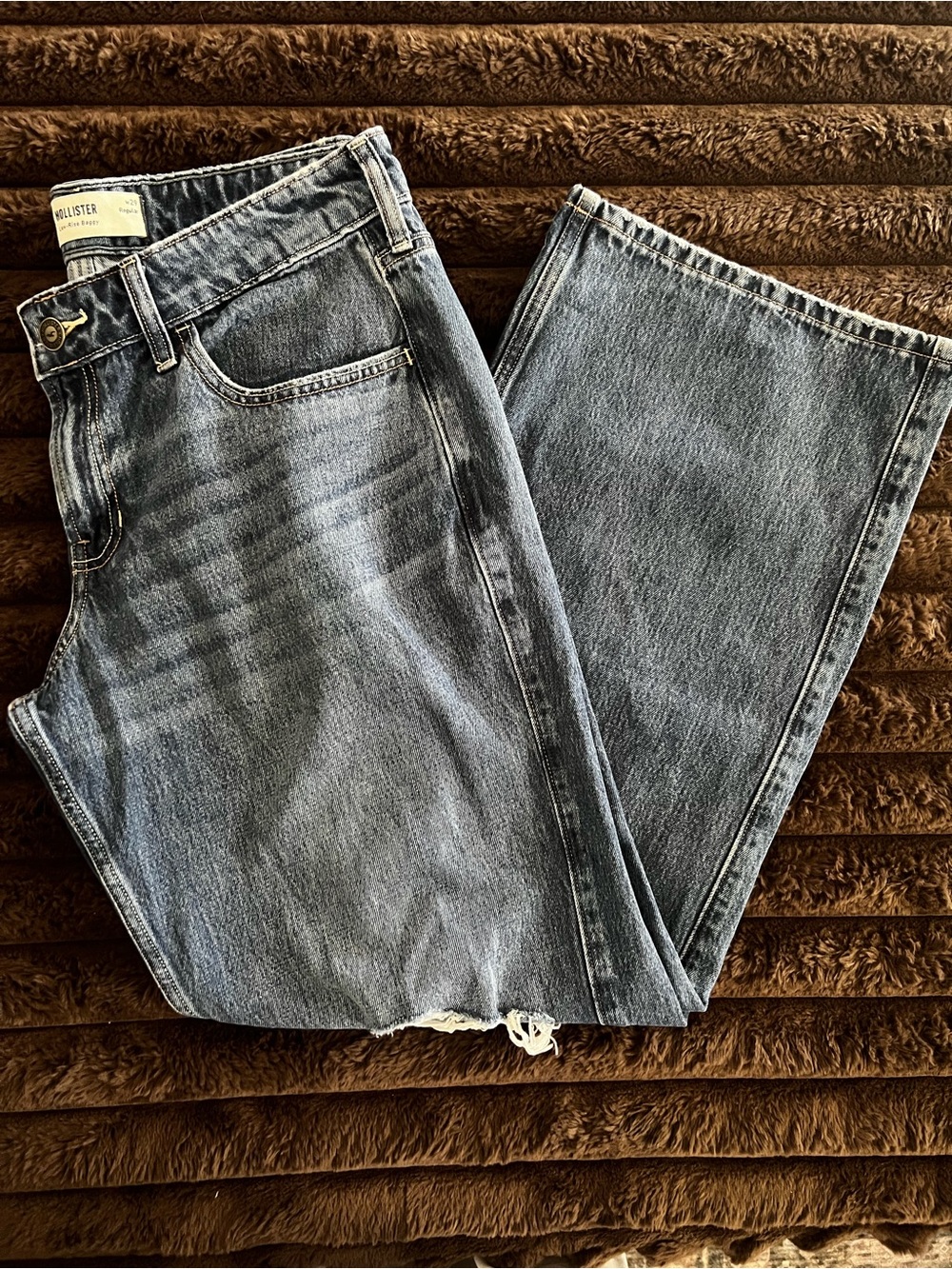 Hollister Women’s Medium Blue Washed Jeans Size 8